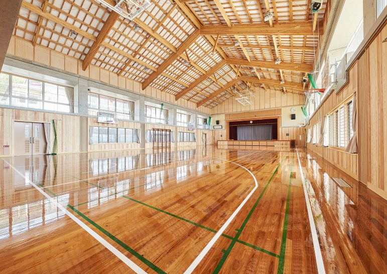 愛媛県立弓削高等学校体育館